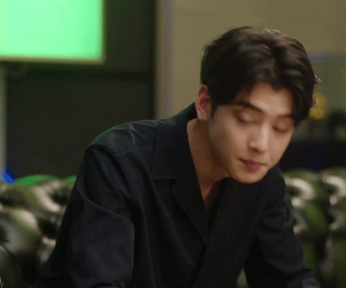 여자들이 선호 하는 나쁜남자 스타일링한 차은우.gif | 인스티즈