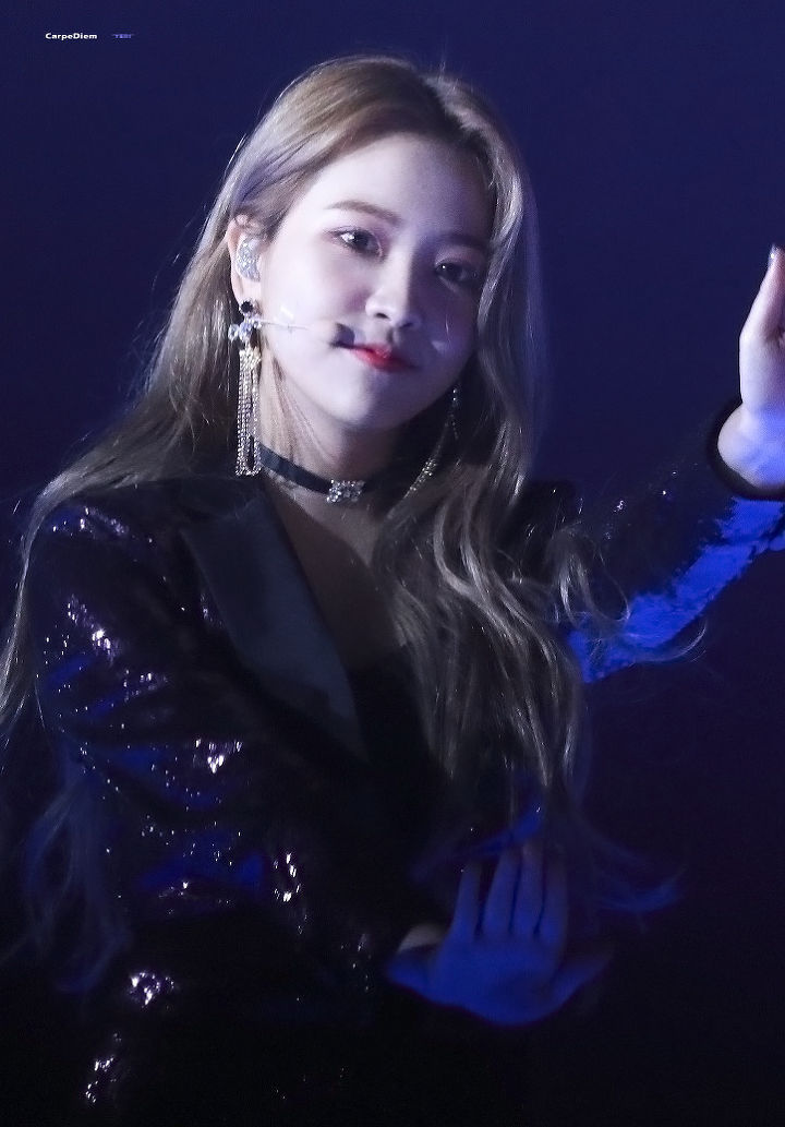 레드벨벳의 막내 예리.jpg | 인스티즈