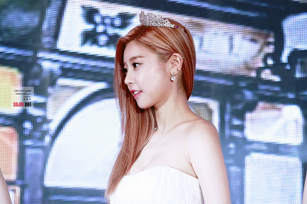 웨딩드레스 입으신 소진 누나 | 인스티즈