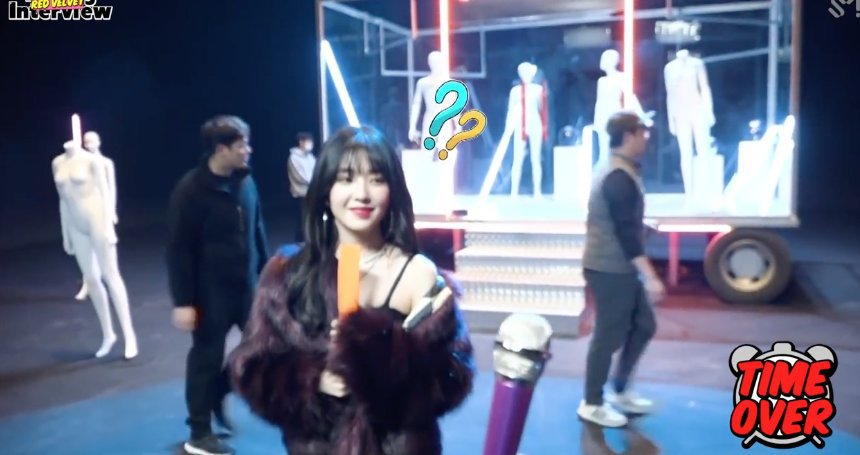 월요일 오전부터 브이앱방송을한 레드벨벳 아이린.gif | 인스티즈