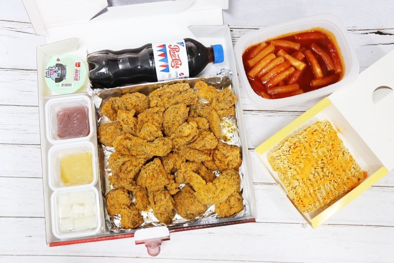 네네 치킨떡볶이라면 | 인스티즈