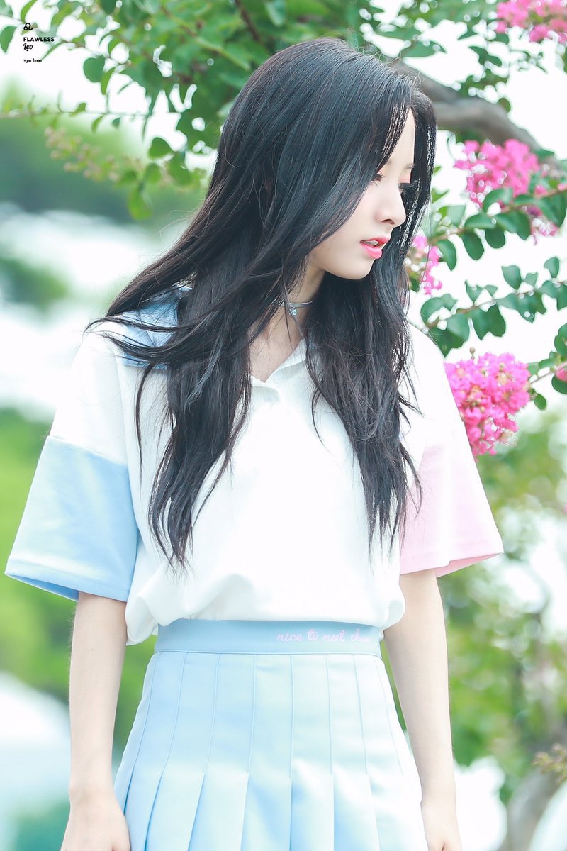17시즌 우주소녀 보나의 미모.jpg | 인스티즈
