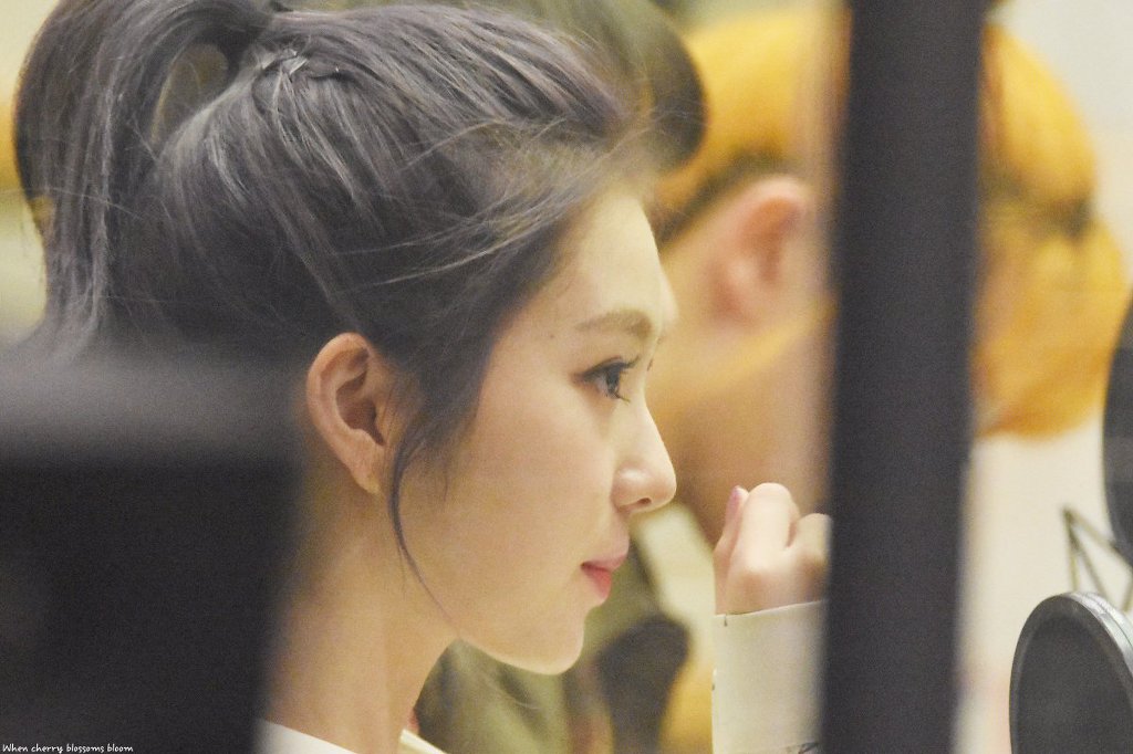 보라보라한 보라색머리 아이린.jpgif | 인스티즈