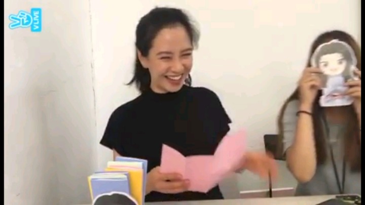 흔한 30대 여배우에게 줄임말 아는 거 있냐고 물었을 때의 답변 | 인스티즈