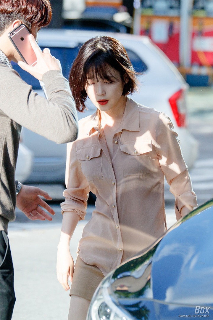 아이유 열린음악회 출근길 (달려라 하니).jpg | 인스티즈