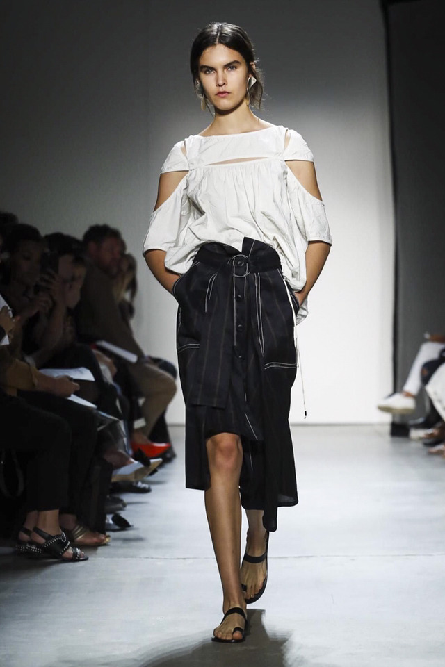 2018 S/S Colovos 컬렉션 (신현지) | 인스티즈