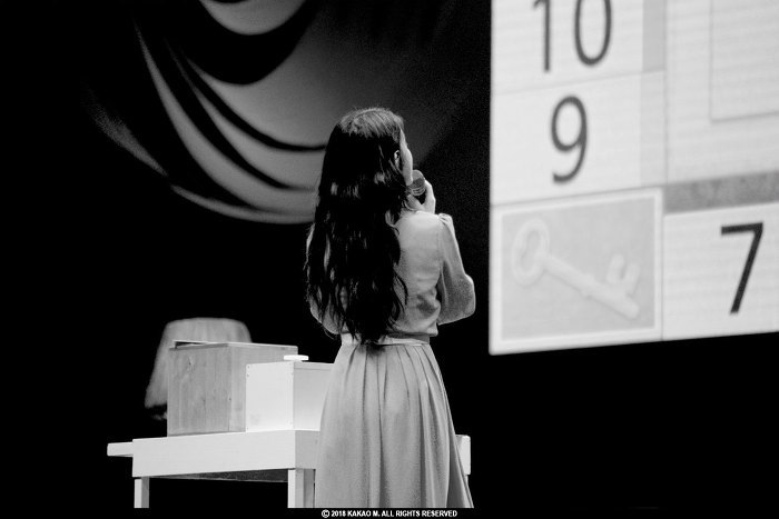 아이유 10주년 팬미팅 현장 비하인드.jpg | 인스티즈