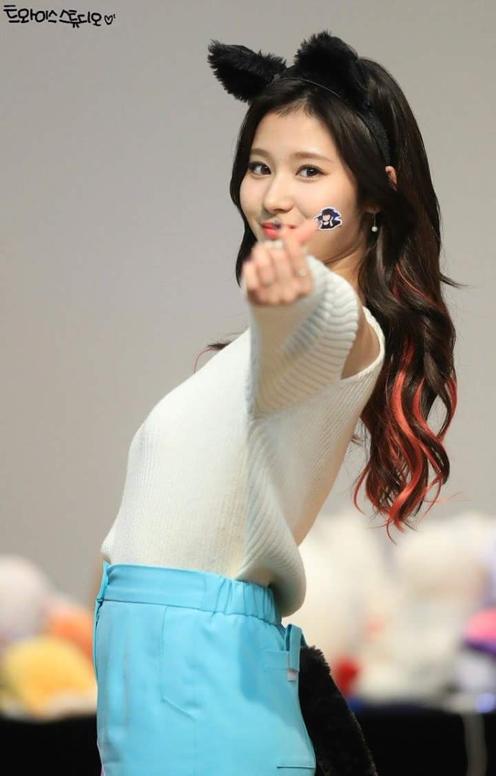 미나토자키 사나 고화질 사진 모음.jpg | 인스티즈