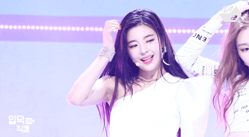 itzy 지수 a.k.a 리아 | 인스티즈