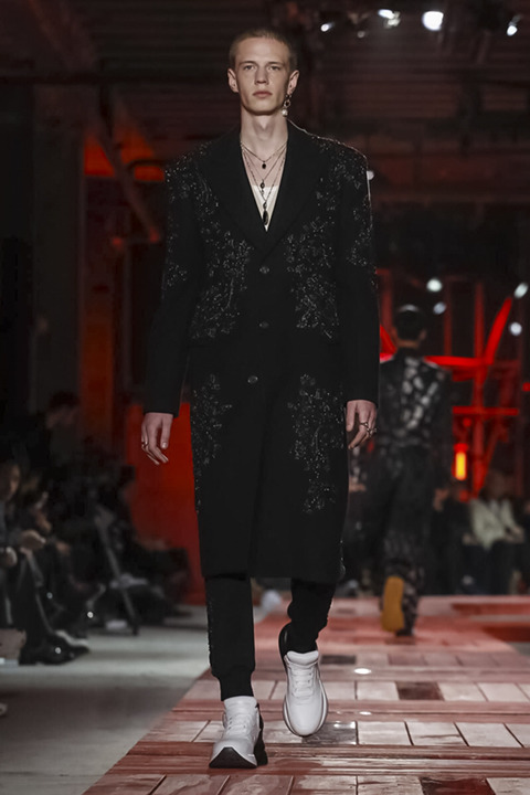 2018 F/W 알렉산더맥퀸 맨즈웨어 컬렉션 | 인스티즈