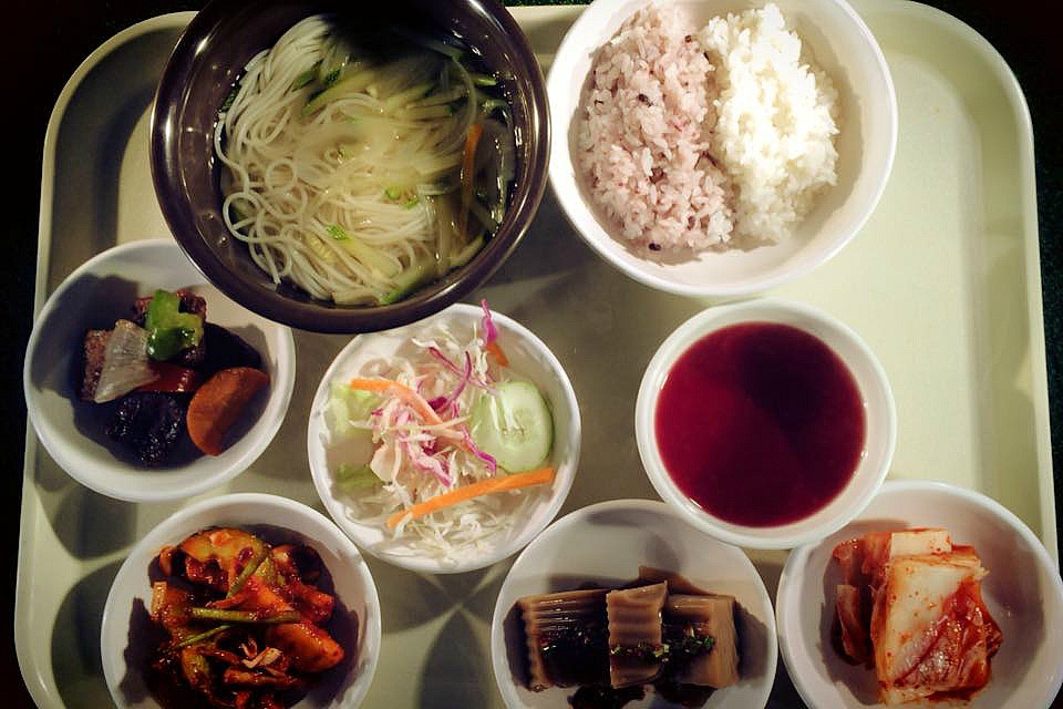 어느 직장인의 회사 점심 식단 | 인스티즈