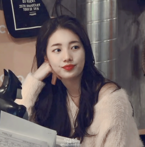 수지는 예쁘다.jpgif | 인스티즈