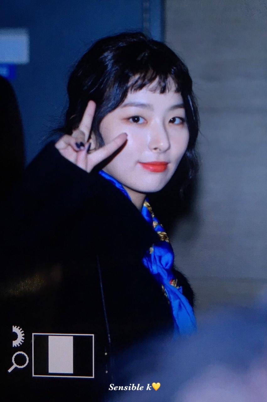 MAMA 스케줄로 홍콩 출국한 레드벨벳 | 인스티즈