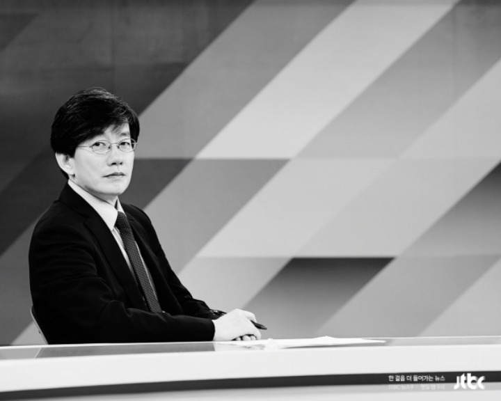 이제 갓 부임한 신입 대학교수 느낌 나는 방송인 | 인스티즈