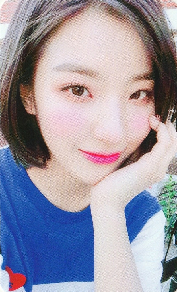 [프로미스나인] 차가운 것 같으면서도 한없이 따뜻한 여자 | 인스티즈