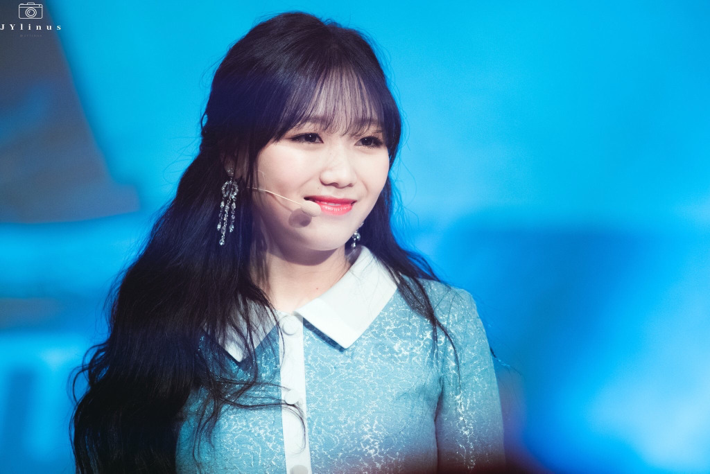 [러블리즈] 오늘의 저녁은 딤섬과 우육면이라서 수정이 | 인스티즈