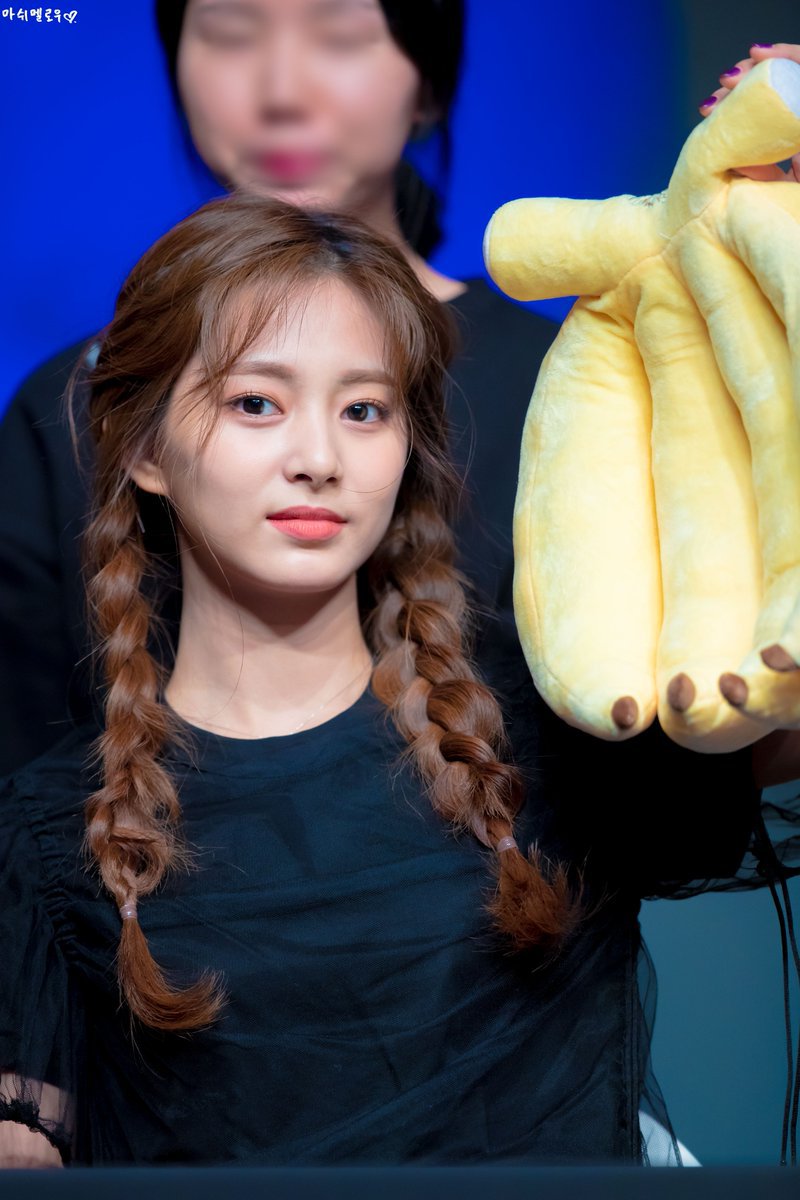 머리묶은 쯔위.jpgif | 인스티즈