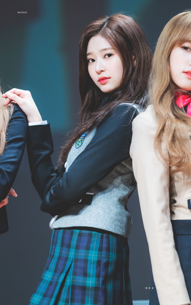아이즈원의 비쥬얼갑 김민주.jpgif | 인스티즈