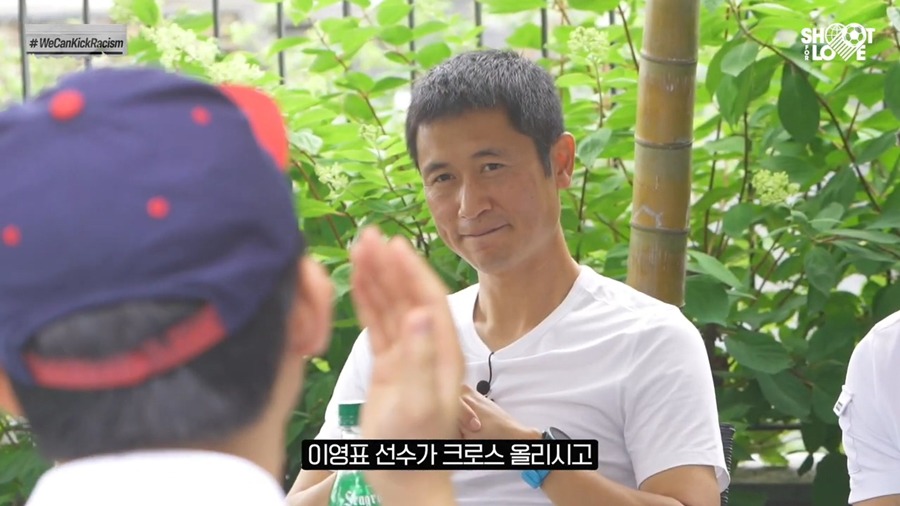 이영표: 그 골은 내가 한건 없어. 지성이가 혼자 다한거야.JPG | 인스티즈