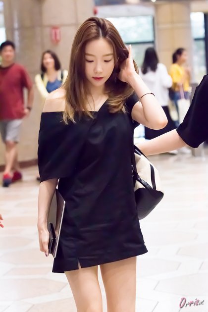 창민보고 웃는 태연 .jpg | 인스티즈