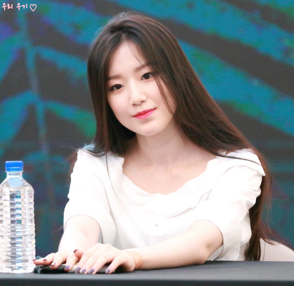 신인 걸그룹 (여자)아이들 슈화.gif | 인스티즈