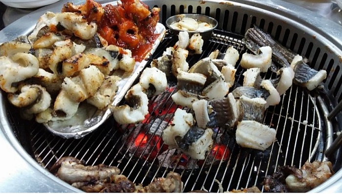 힘센숯불장어구이 이미지