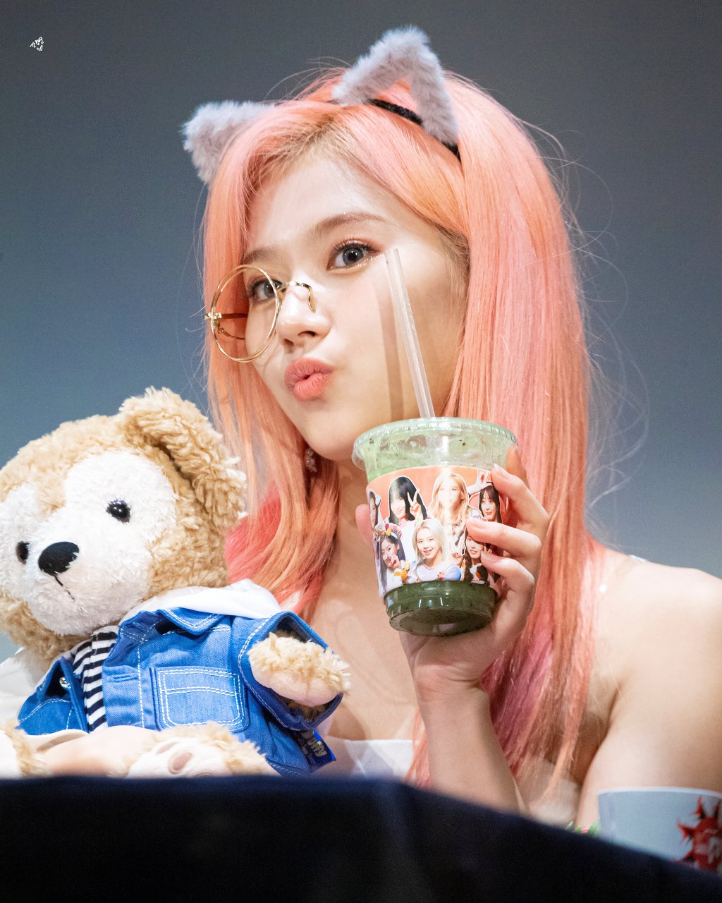 오늘이 생일인 트와이스 사나.jpgif (335장) | 인스티즈