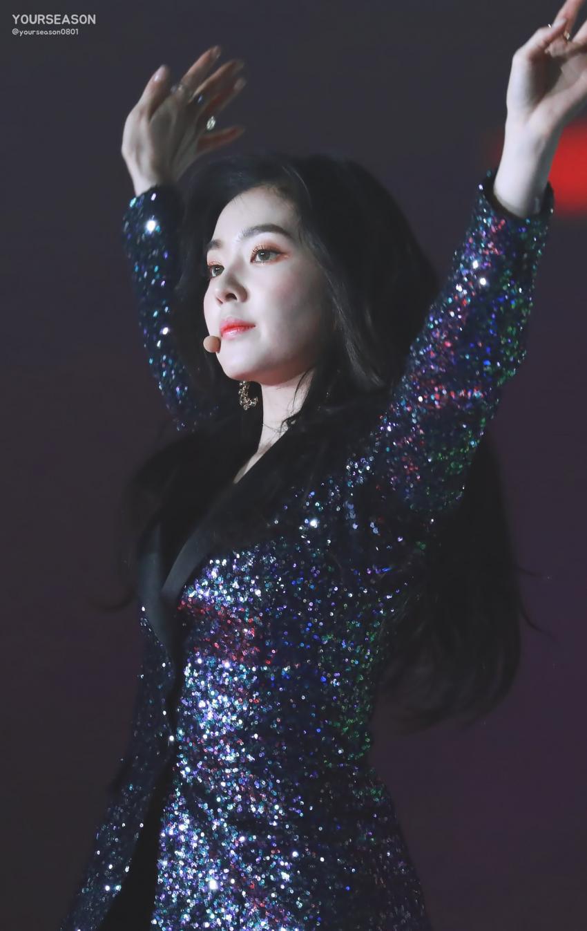 블링블링한 의상입은 아이린.jpgif | 인스티즈