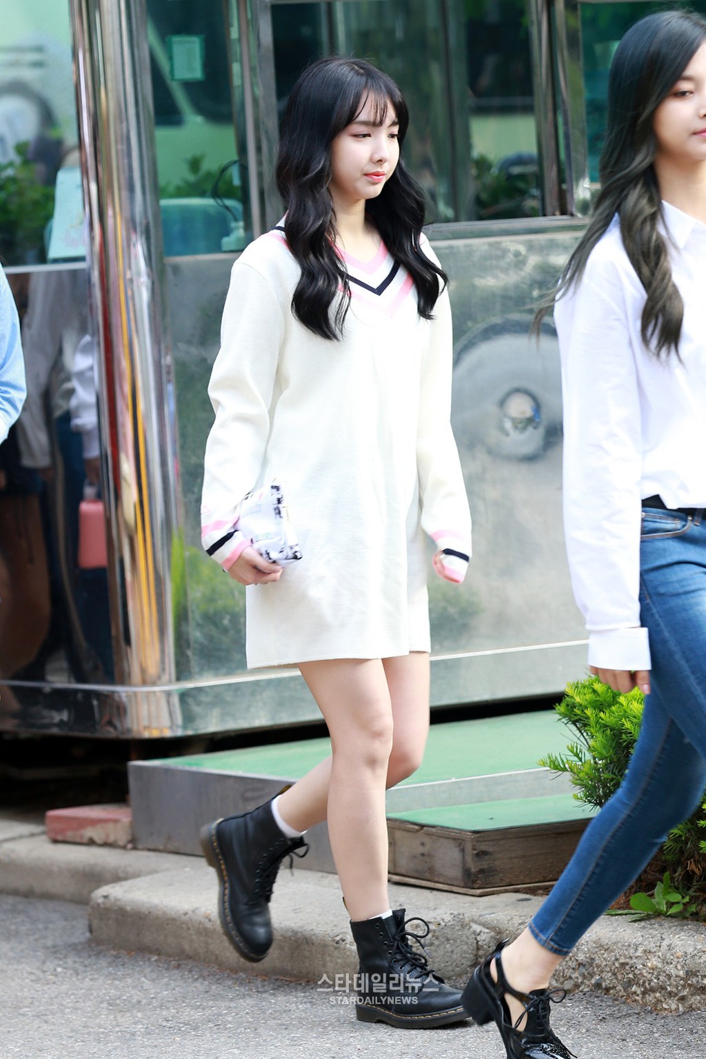 트와이스 나연 사복 | 인스티즈