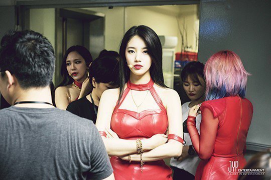 사진작가로 활동한 이정진이 찍은 수지와 쯔위 | 인스티즈