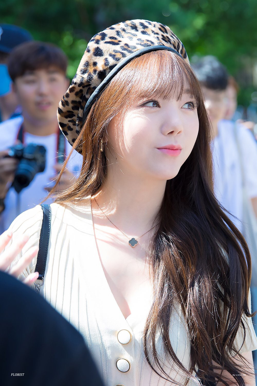 [러블리즈] 비가 처량하게 내려서 케이 | 인스티즈